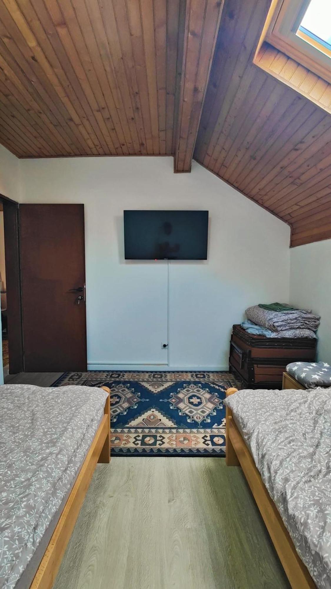 Hotel Prenociste 3 Sobe SJJ Esterno foto